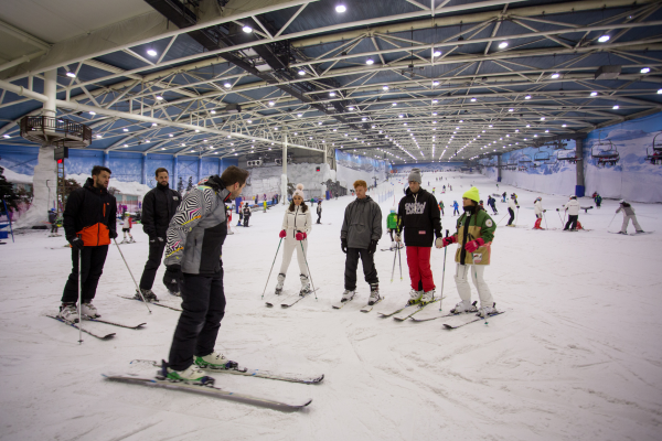 Best Place to Learn to Ski or Snowboard in the UK – Snozone